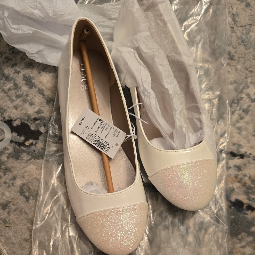 The Children's Place Sparkling White Flats